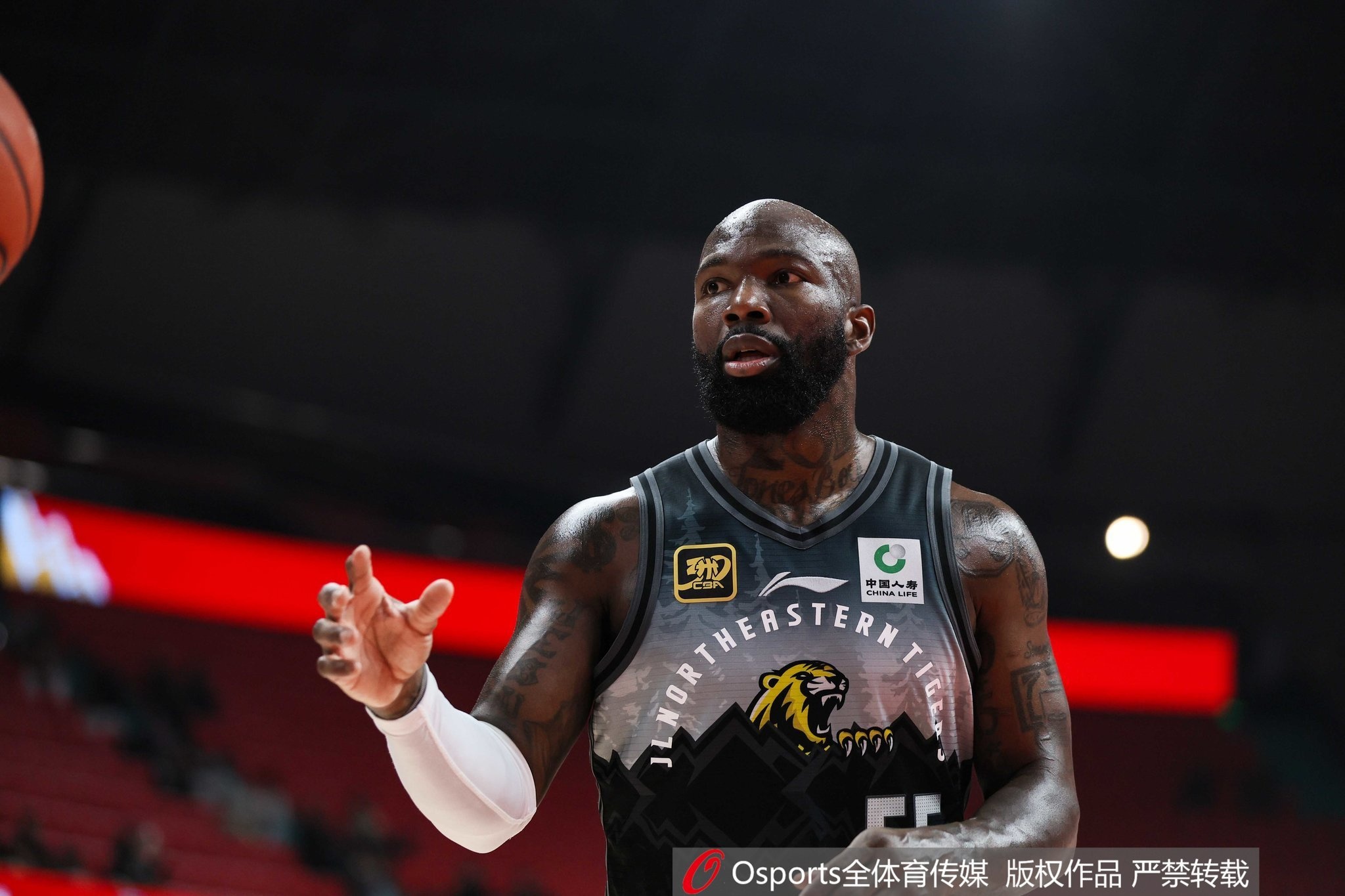24-25CBA常规赛得分榜：吉林琼斯30.2分居首 布朗韦瑟斯庞列二三